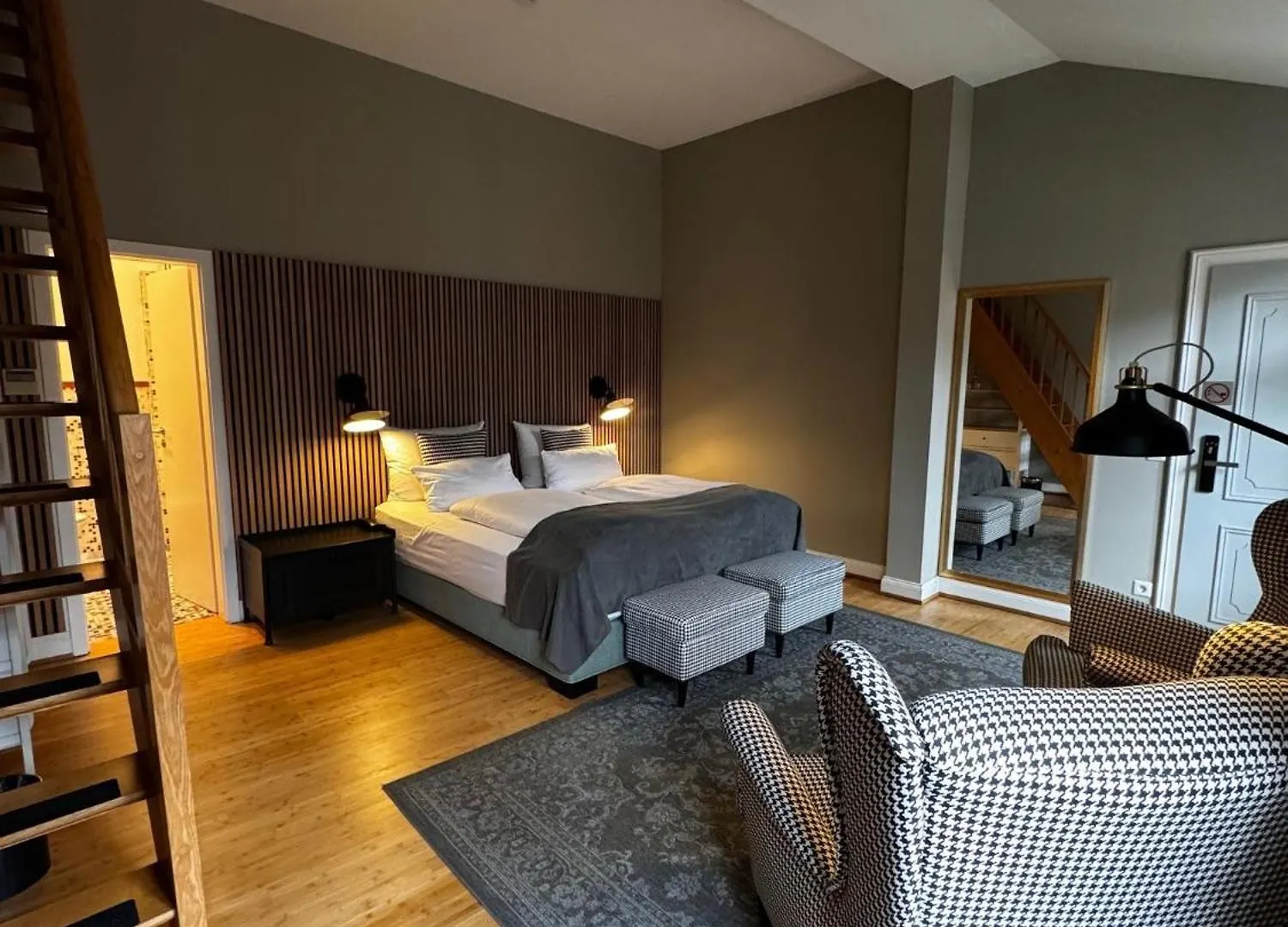 Hotel Zur Alten Bruecke Heidelberg Tyskland
